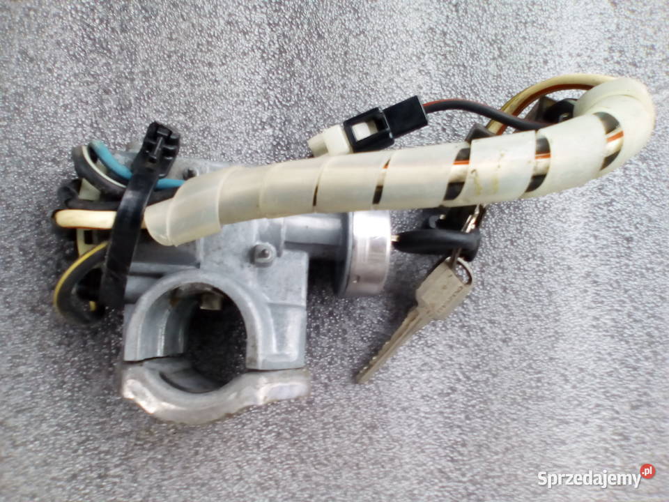 Mazda 323 Klasyk stacyjka osobowe