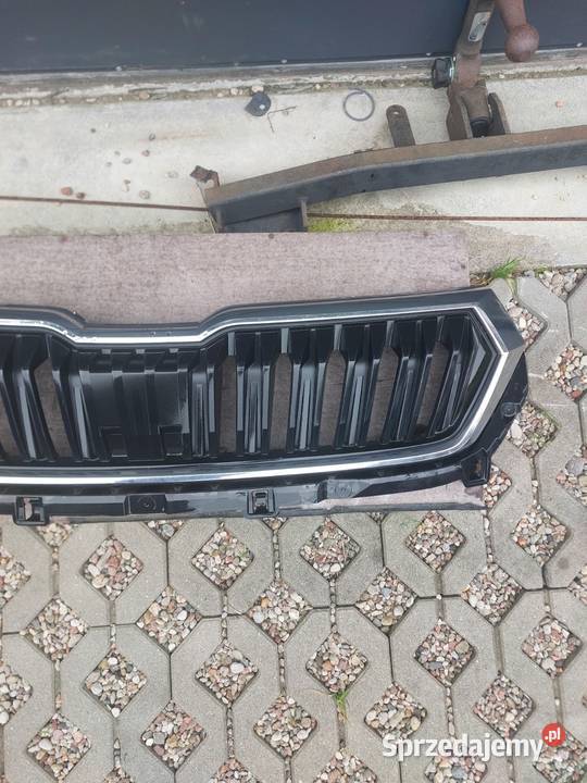 SKODA KaroQ Grill atrapa chrom zderzaka przód