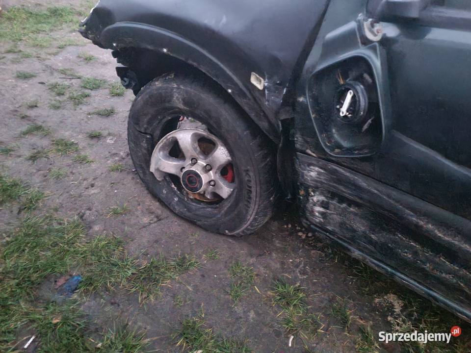 Frontera b 22dti w całości na czesci 4/5 łódzkie Dąbrowa nad Czarną