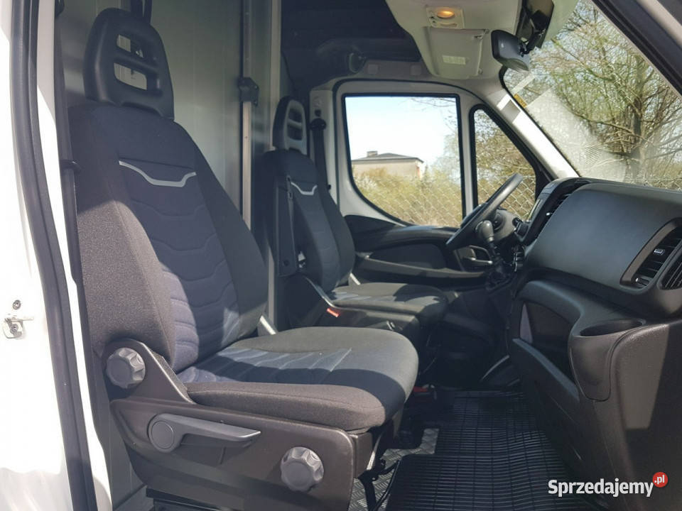 Iveco Daily KONTENER NISKOPODŁOGOWY 443x223x242 pełny VAT Poręba