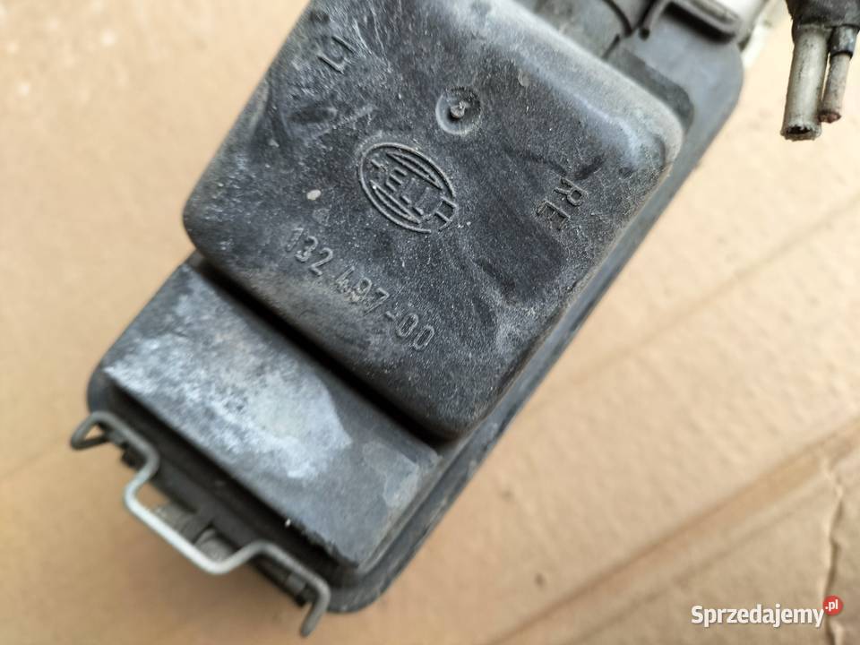 Audi 80 B3 B4 HELLA HALOGEN LEWY SZKŁO HALOGENU Kamień-Kolonia