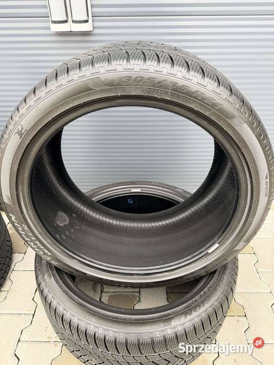Opony zimowe 30535 R21 i 27540 R21 z homologacją zima Samochodowe