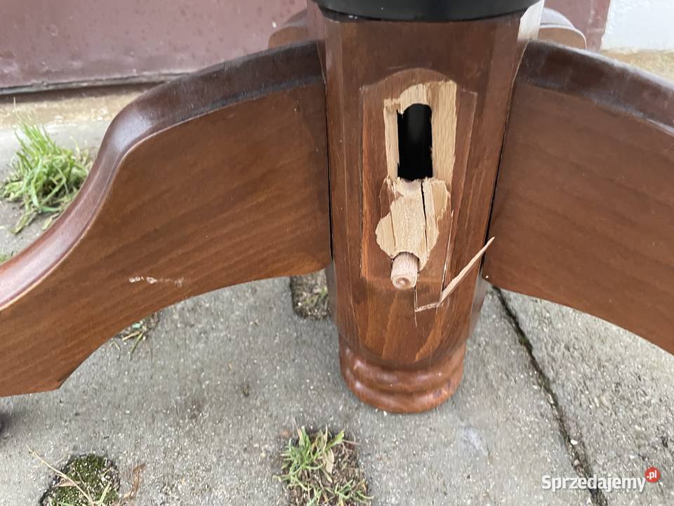 drewniany fotel obrotowy Pruszcz Gdański