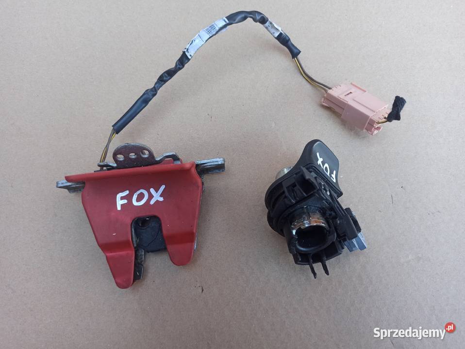 ZAMEK KLAPY BAGAŻNIKA VW FOX 5Z6827505S