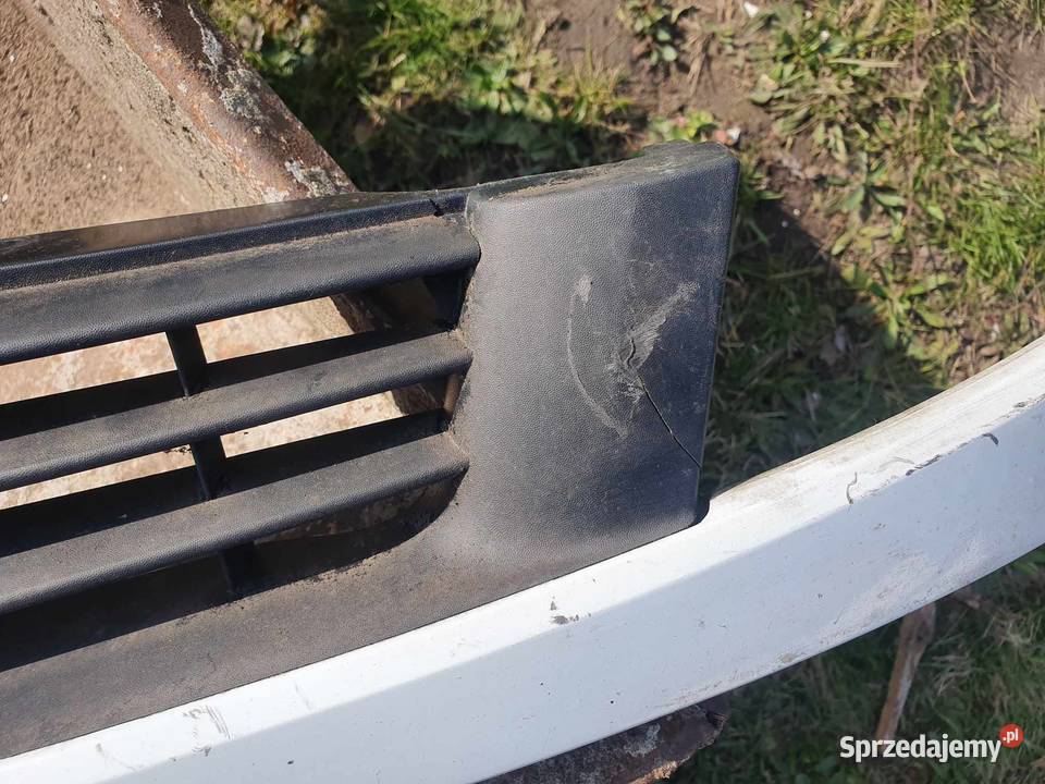 Grill Atrapa chłodnicy wlot powietrza Renault osobowe Części samochodowe Kraków