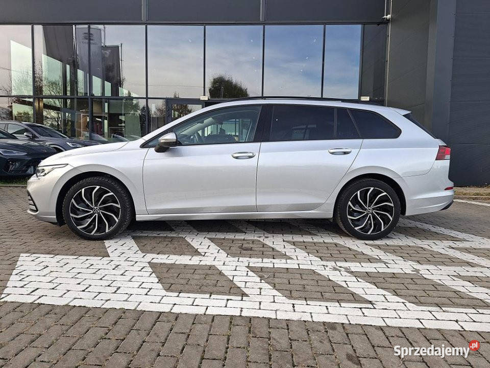 Volkswagen Golf 2023r FV23 LED Kamera ACC VC Kraków