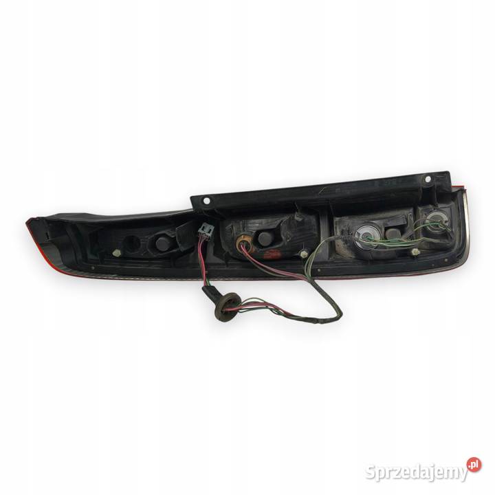 LAMPA PRAWA Nissan XTrail T30 20002007 tylna Chełm sprzedam