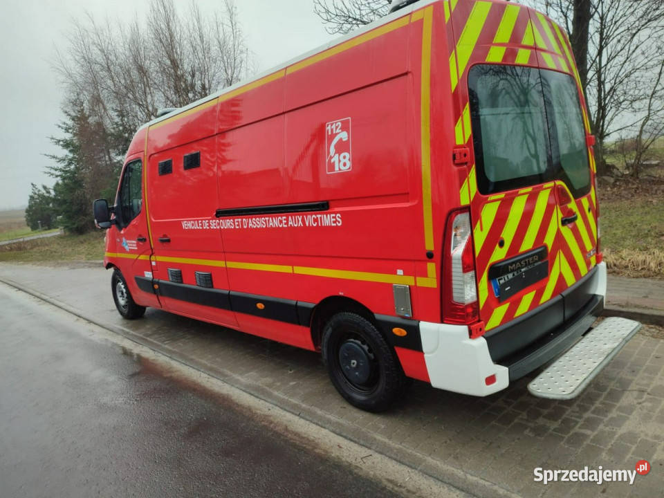Renault Master Karetka ambulans 23 ddc 170 stan światła przeciwmgłowe Pleszew