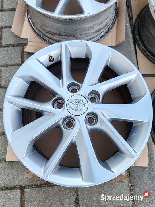 Felgi aluminiowe 16 Toyota Samochodowe mazowieckie Pruszków sprzedam