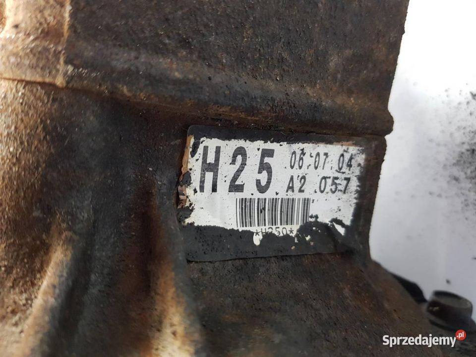 MOST PRZEDNI TOYOTA FJ CRUISER 40 2007 kujawsko-pomorskie Lipno