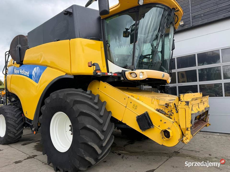 Kombajn zbożowy Holland CX 860 stół do rzepaku Maszyny rolnicze Nowa Ruda