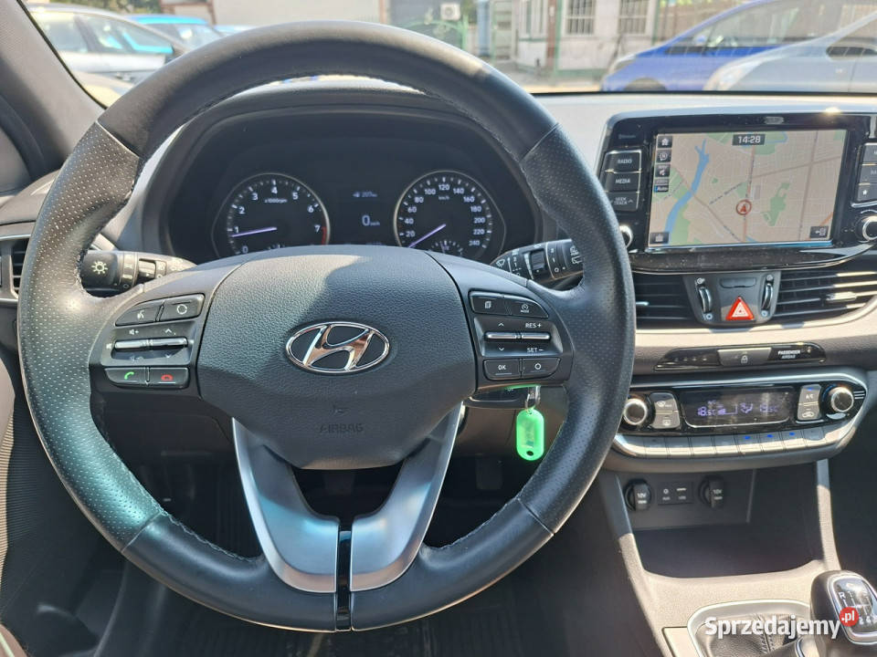 Hyundai i30 14 T 140 Kombi SALON bezwypadkowy kamera cofania Warszawa