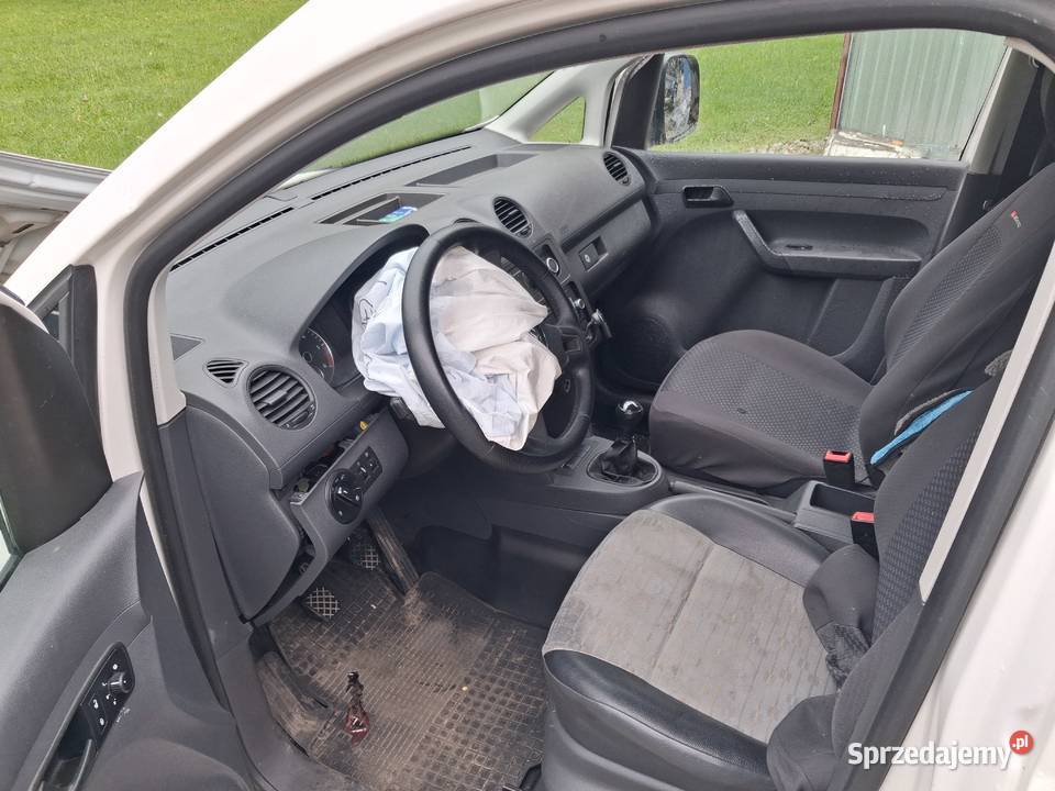 VW Caddy 16 TDI Ciężarowy Rozbity świętokrzyskie Starachowice