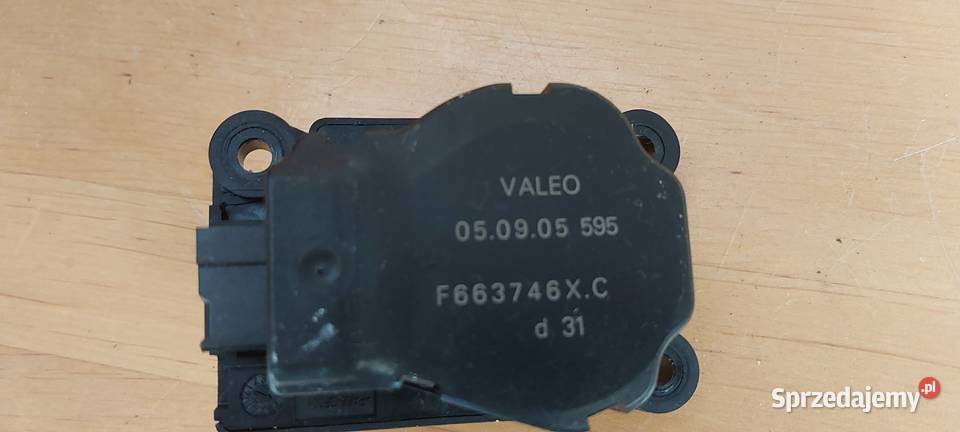 Silniczek klapki nawiewu F663746XC RENAULT