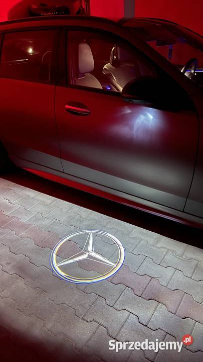 MercedesBenz Klasa C 220 d mHEV 4Matic AMG salon