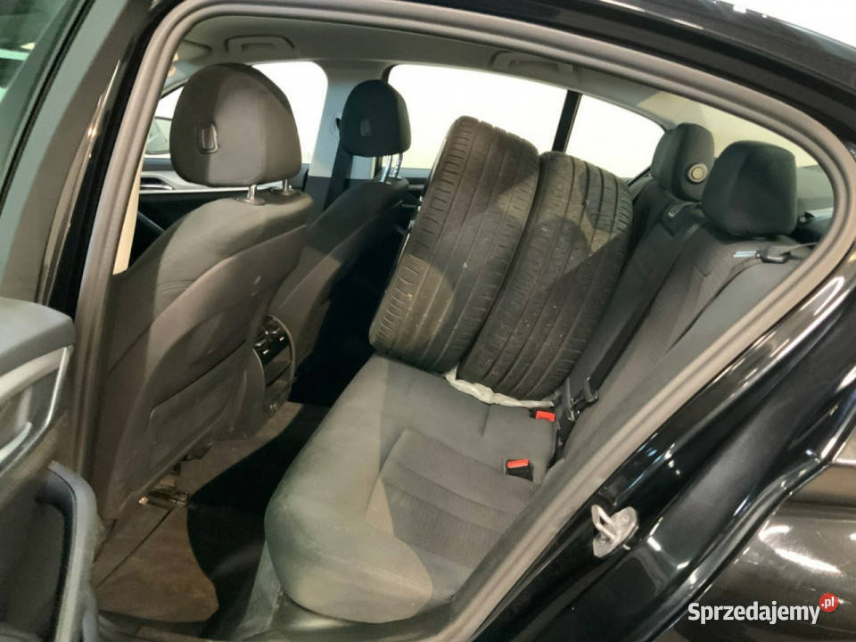 BMW 520 G30G31 20172023 Sadlno