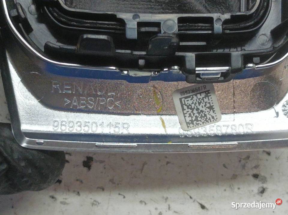 MIESZKI AUTOMAT 10 TCE Renault Clio V 2019 Rok produkcji 2021