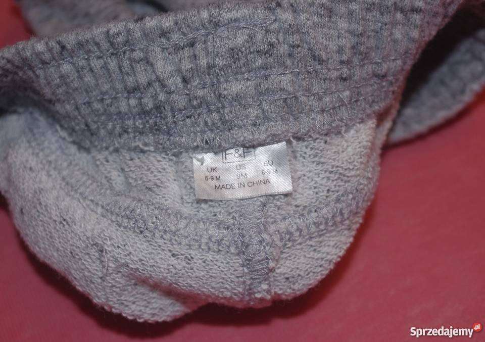 Krótkie spodenki rozmiar 74 9 69M FF Rogoźnik