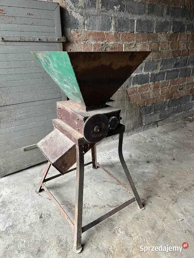 Śrutownik walcowy do zboża gniotownik