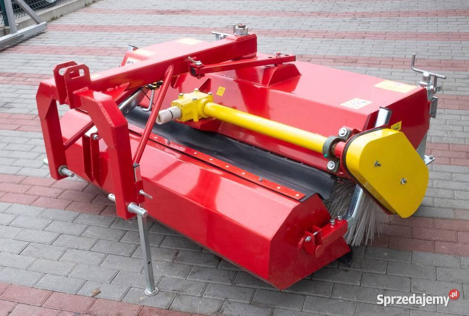 Zamiatarka 150 do traktora z koszem 4FARMER Tajęcina