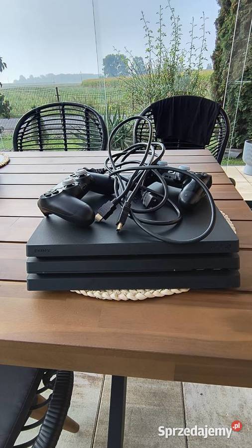 Konsola Sony 4 Play Station 4 Slim 1 TB 2 pady 6 kujawsko-pomorskie sprzedam