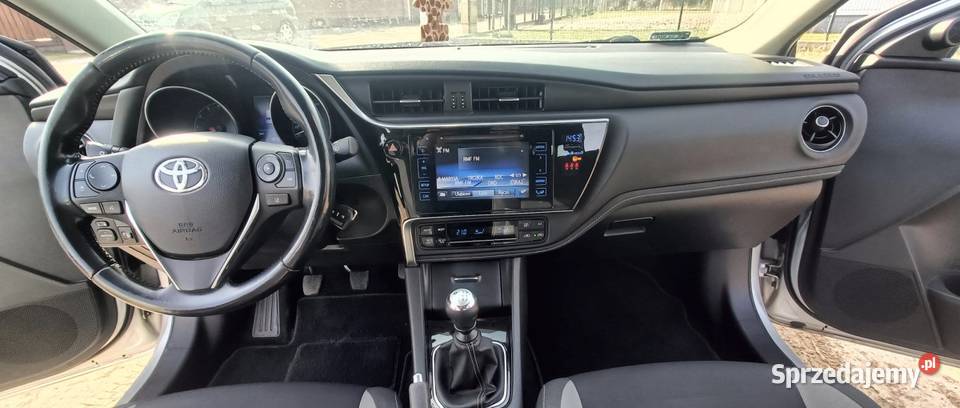 toyota auris kombi 16 benzyna Motoryzacja sprzedam
