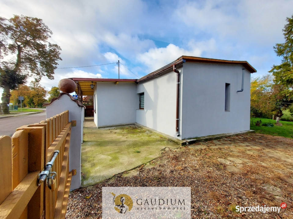 Domek rzeką z bajki Tropiszewo