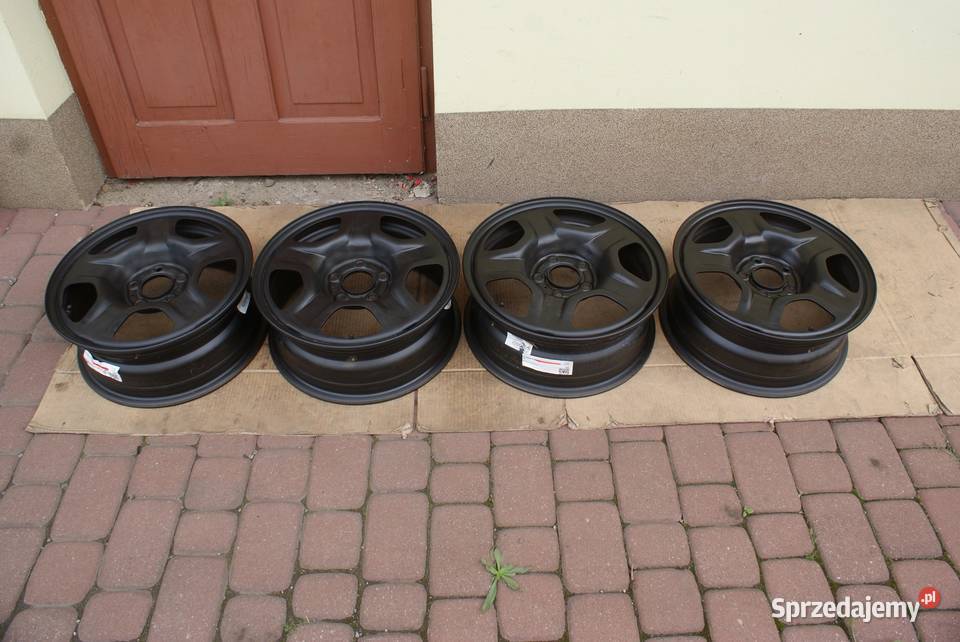 Strukturane 65Jx16 5x110x651 ET40 Jeep Renegade Opony i felgi