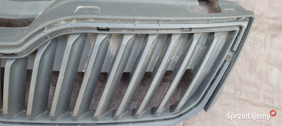 SKODA RAPID 12 ATRAPA GRILL 5JA853668 Ruda Śląska sprzedam