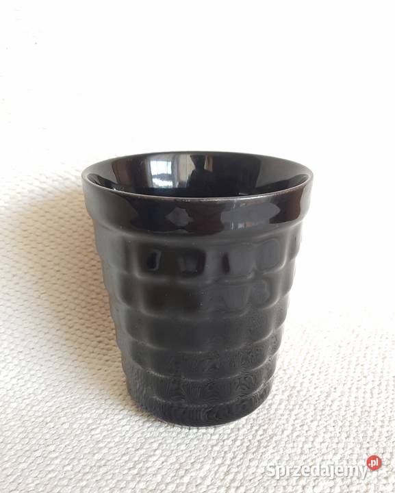 Porcelit Pruszków kubek Irenka czarny uszkodzony mazowieckie