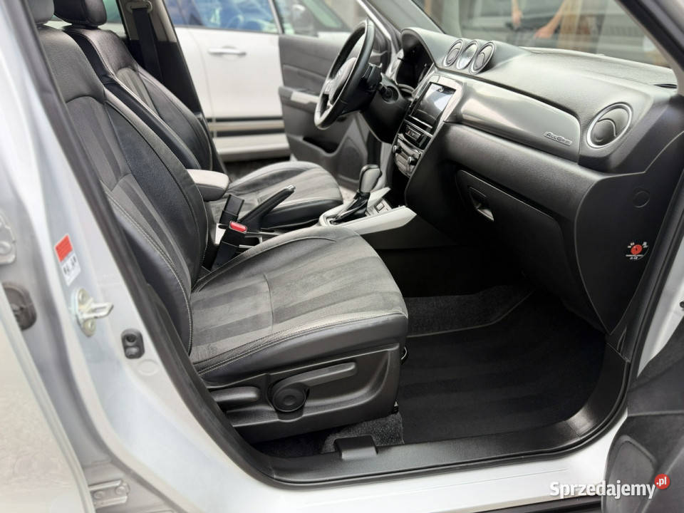 Suzuki Vitara 16 i4X4 allgrip skora radar kamera wielofunkcyjna kierownica Łodygowice