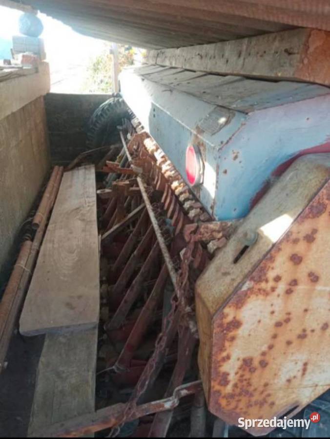 Siewnik agregat i rozrzutnik