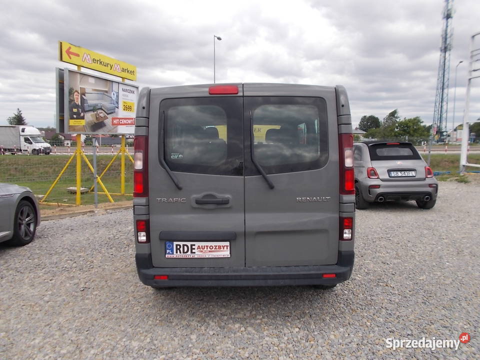 RENAULT TRAFIC 16 D 9 osobowysalon Polska sprzedam