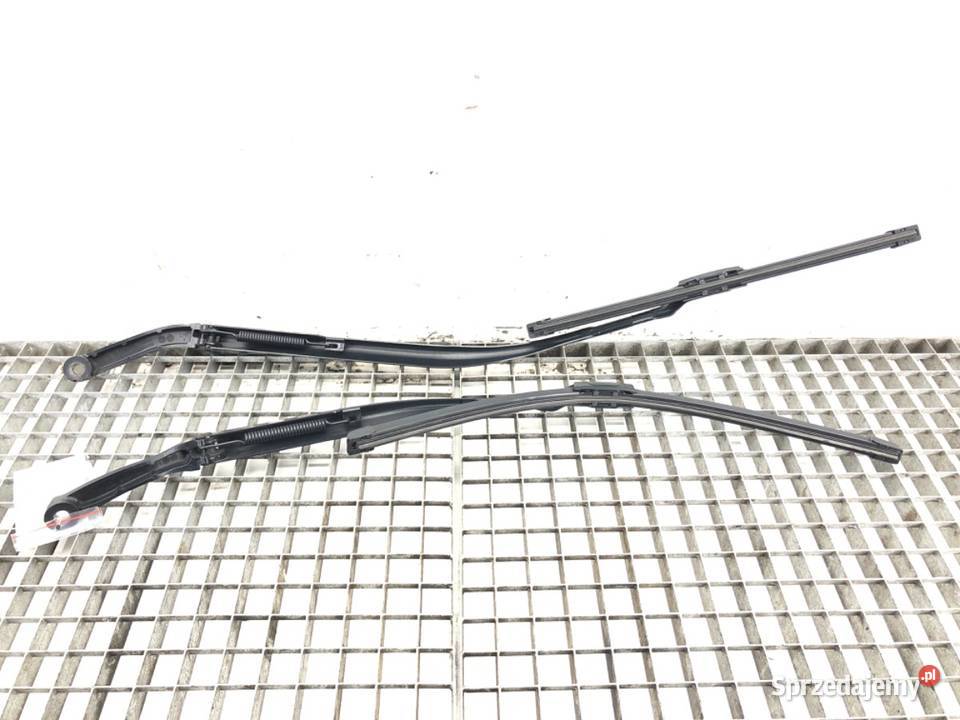 RAMIONA WYCIERACZEK PRZÓD KOMPLET MASERATI osobowe sprzedam