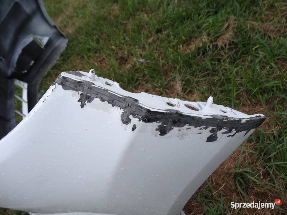 zderzak przód przedni ford fiesta mk7 lift rs st