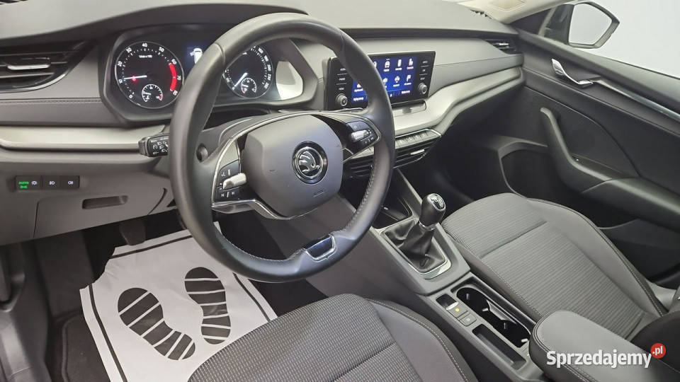 koda Octavia 15 TSI ACT Ambition Z Polskiego autoalarm sprzedam