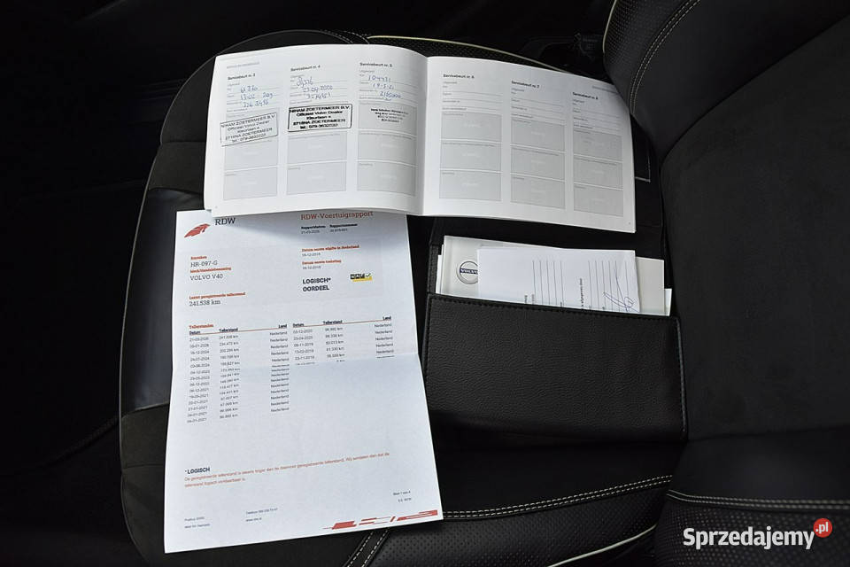Volvo V40 V40 20D2 120 RDesign Alcantara Led Nowe Kucice sprzedam