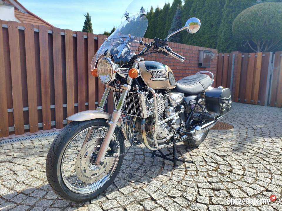 Triumph thunderbird 900 doskonale utrzymany bezwypadkowy Toruń