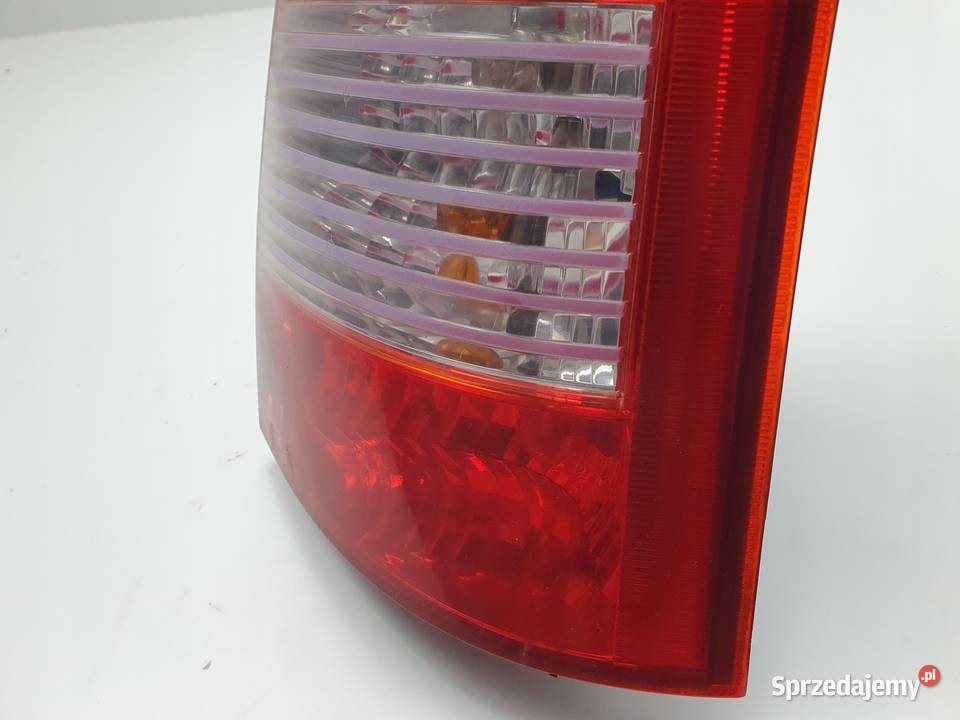 LAMPA PRAWA Kia Picanto I 0307r TYLNA prawy tył Rudka