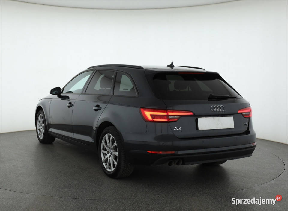 Audi A4 20 TDI przyciemniane szyby mazowieckie sprzedam