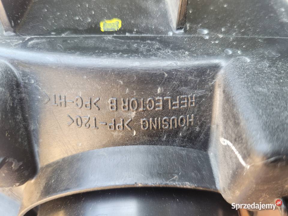 Suzuki Burgman K7K13 400 reflektor lampa przód Piła