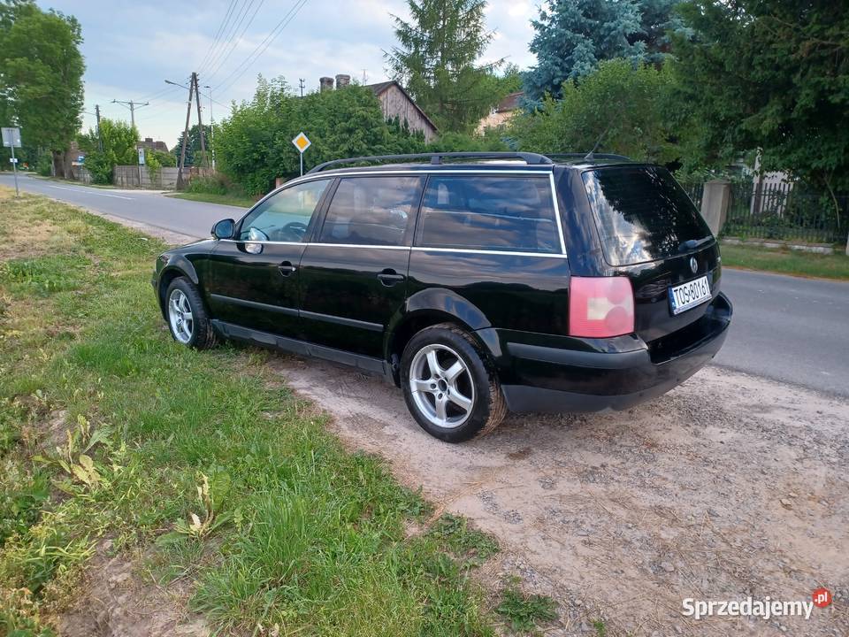 Passat B5 lift Gaz sprawna Klima światła przeciwmgielne Ostrowiec Świętokrzyski