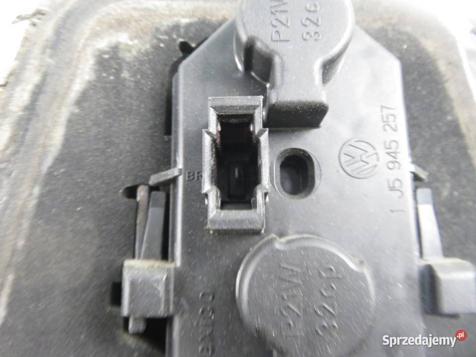 LAMPA LEWA TYLNA VW BORA osobowe