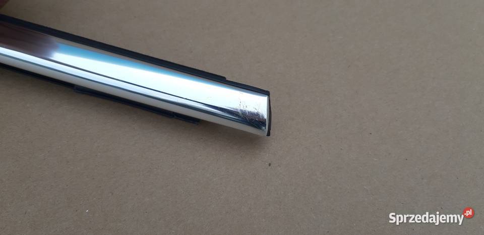 SKODA ENYAQ LISTWA ZGARNIAJĄCA PRAWY TYŁ CHROM Bieleń