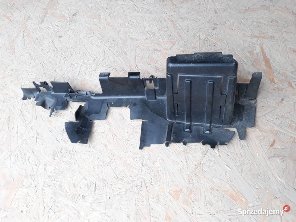 VW TOURAN II 5TA KIEROWNICA POWIETRZA 5TA121284E Karoseria sprzedam