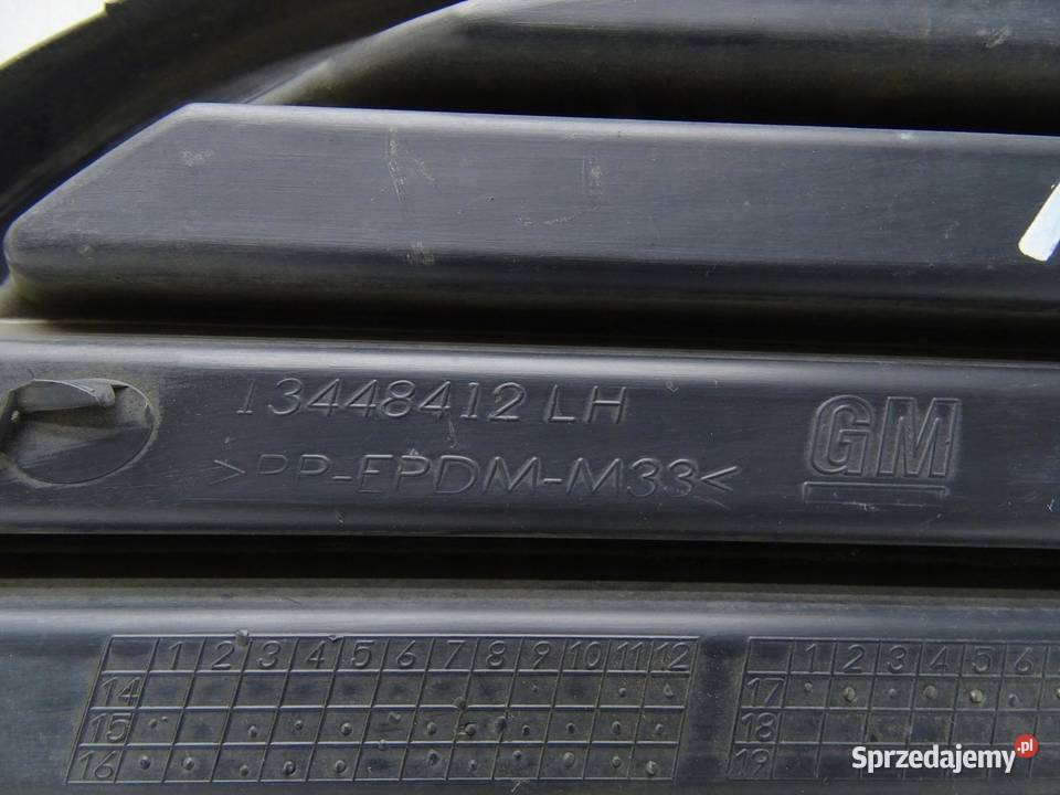 KRATKA ZDERZAKA LEWA LEWY PRZÓD 13448412 OPEL Listwy i nakładki sprzedam