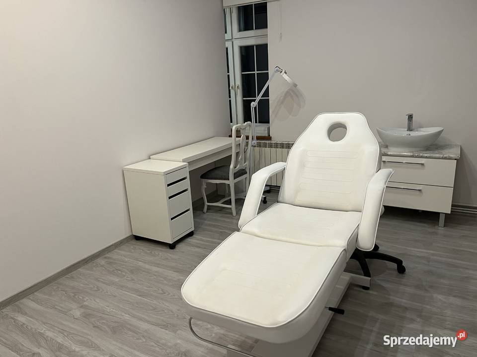 Wynajem lokal usługowy biuro wyposażony Jasło