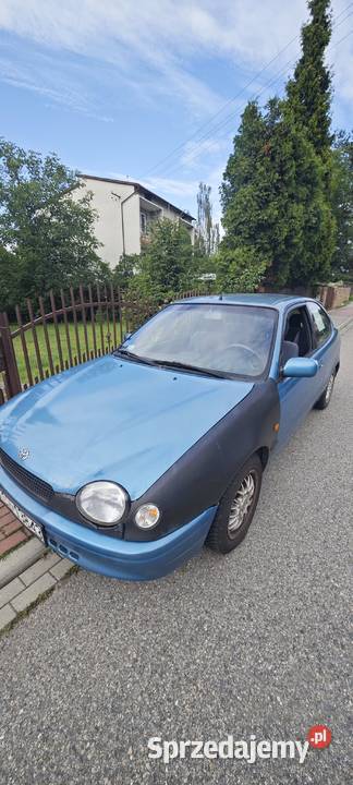 Toyota Corolla 13 1999r z gazem Libiąż