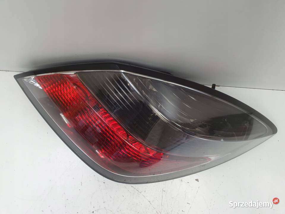 TYLNA LAMPA PRAWA Opel Astra H III lift HB 0610r Rudka sprzedam
