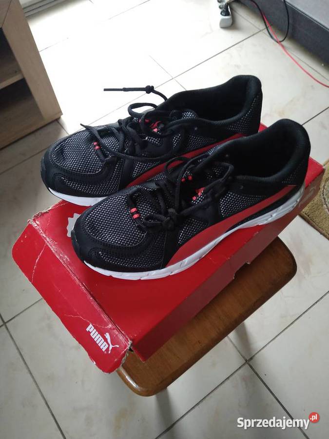 Nowe Buty Sportowe Firmy PUMA rozmiar 39